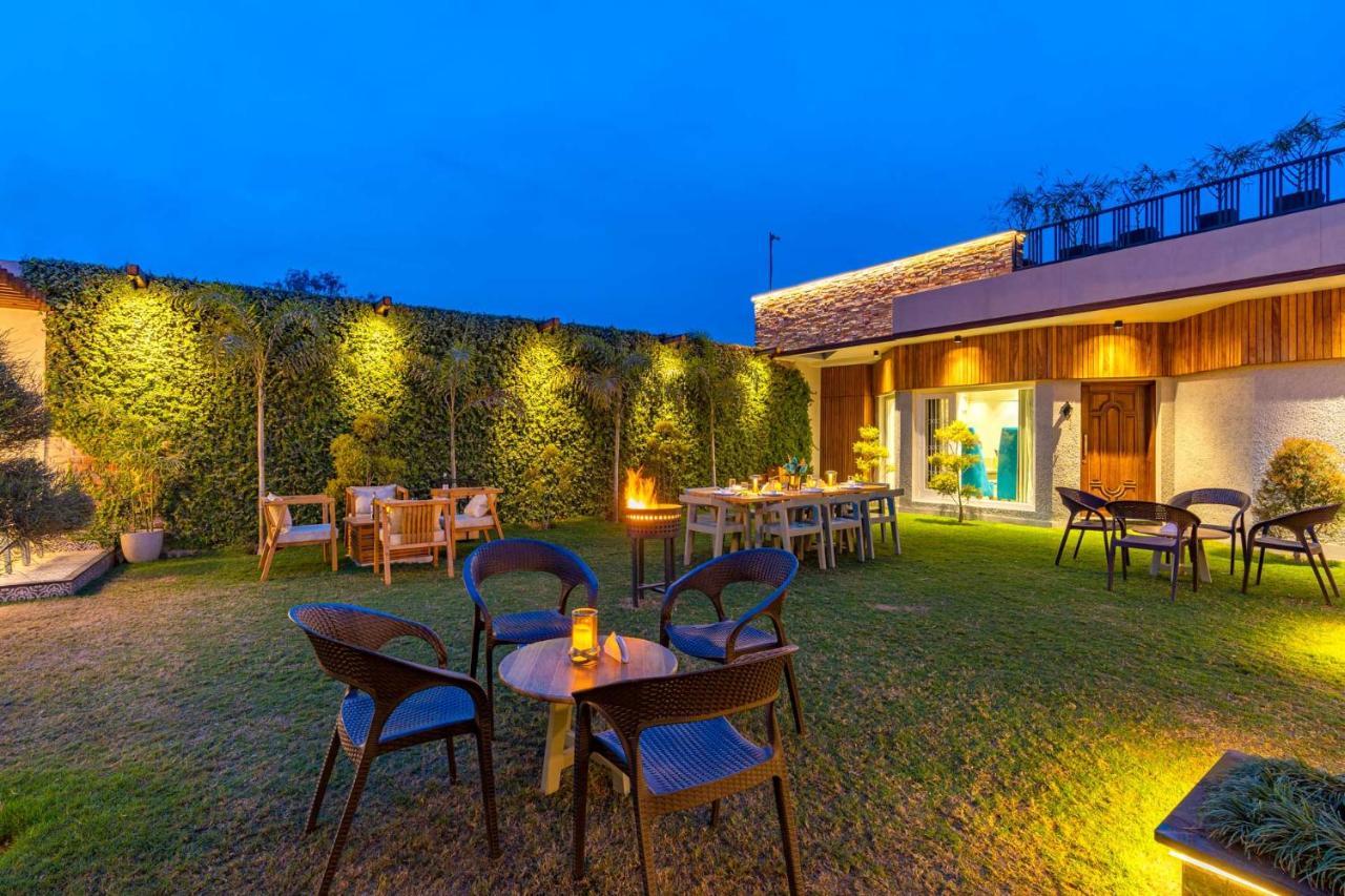 Stayvista At D With Breakfast, Lawn, Bbq Villa *