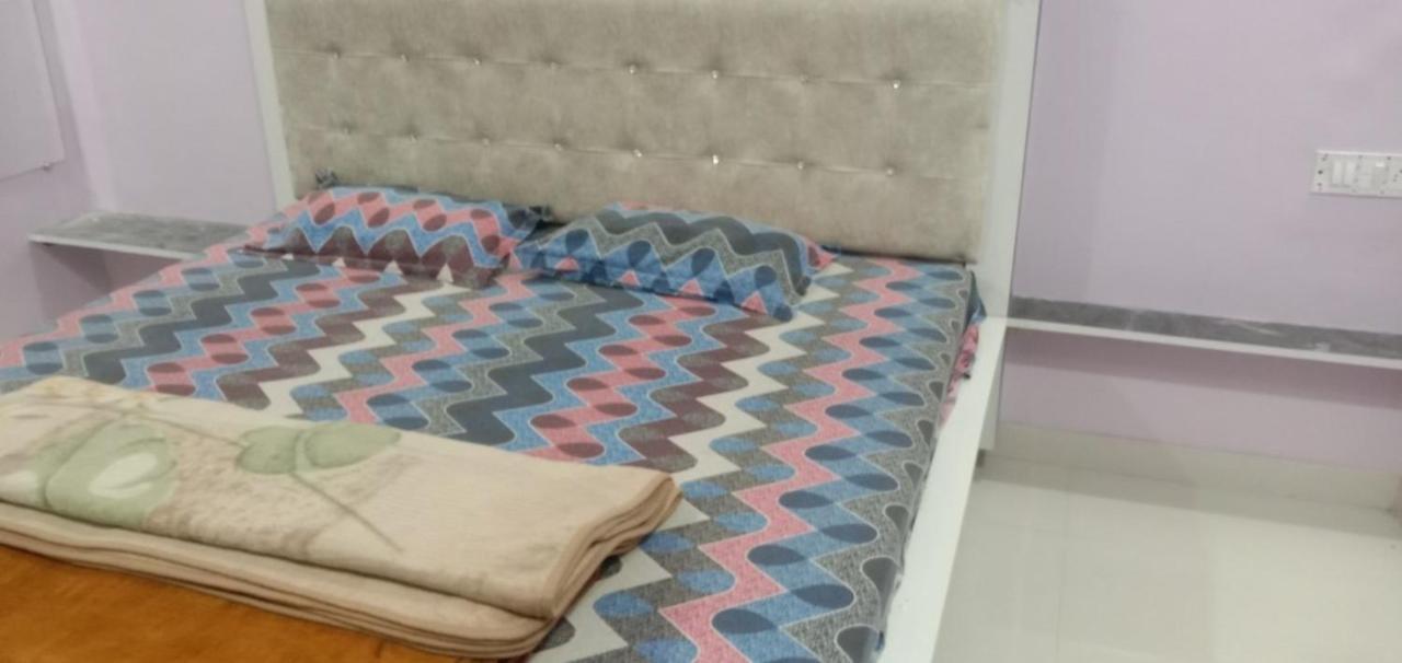 Guru Kirpa Guest House, Amritsar