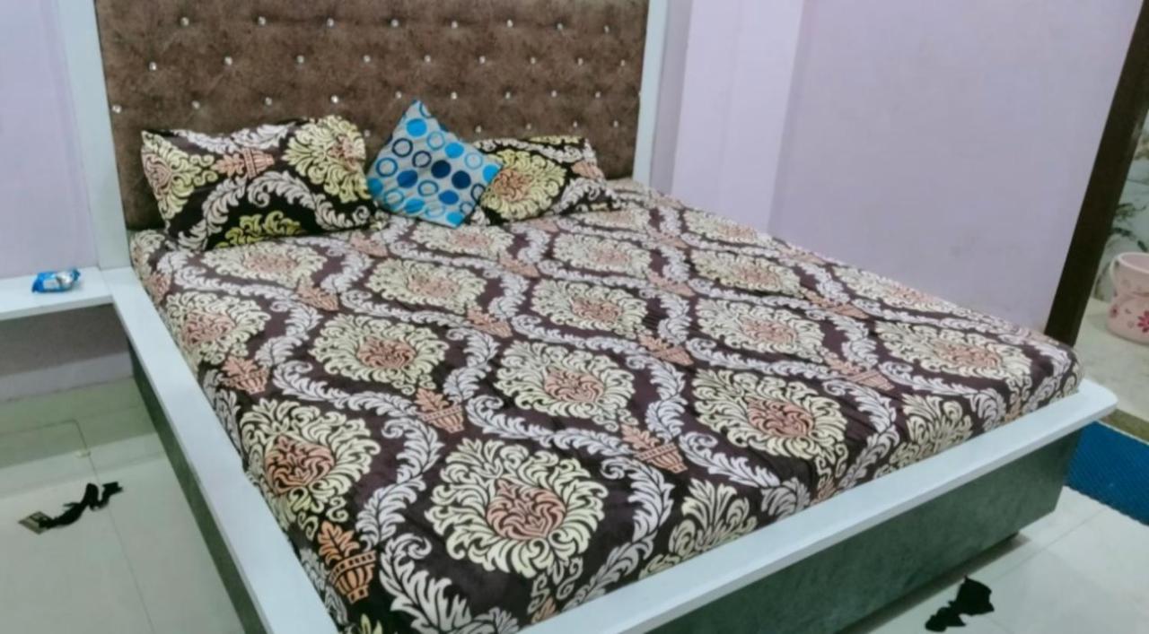 Guru Kirpa Guest House, Amritsar