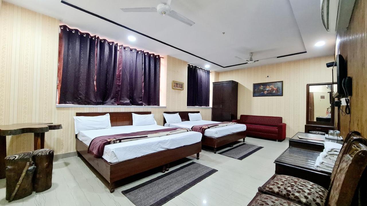 Hk Continental 3*