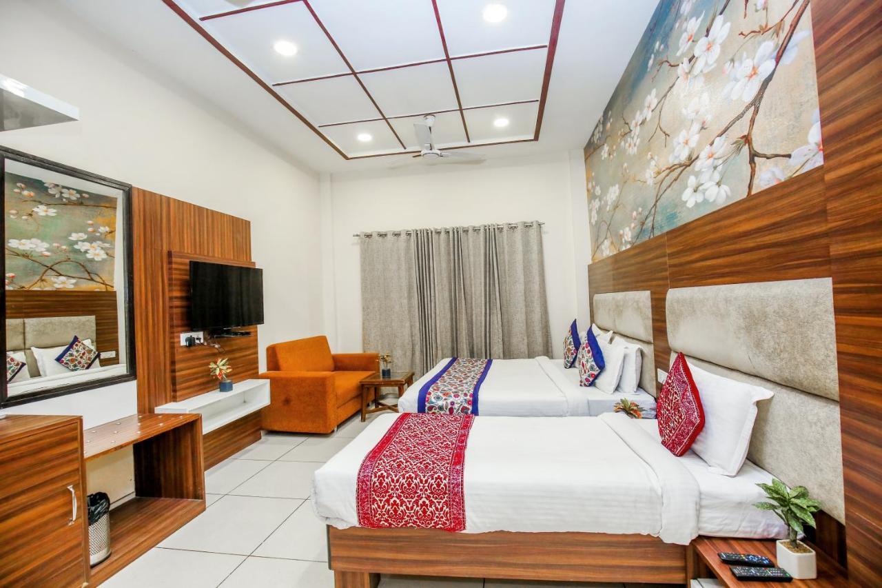 Karan Residency - 5 Min Walk From Golden Temple Hotel 3*