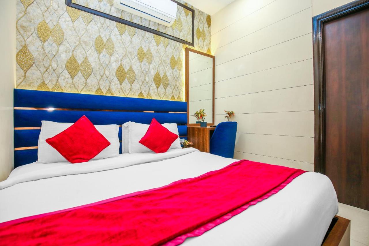 Karan Residency - 5 Min Walk From Golden Temple Hotel 3*