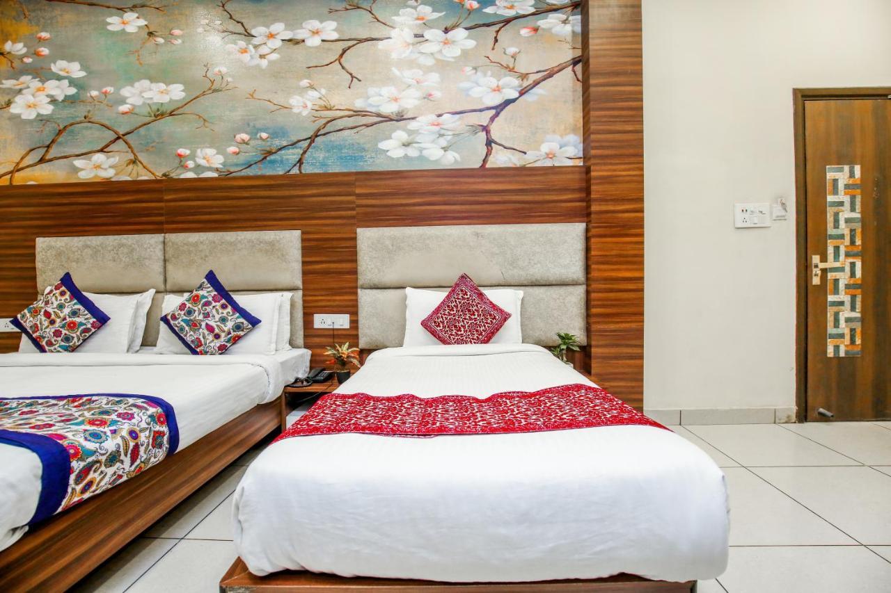 Karan Residency - 5 Min Walk From Golden Temple Hotel