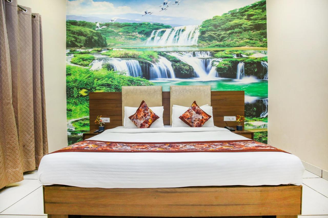 Karan Residency - 5 Min Walk From Golden Temple 3* Amritsar