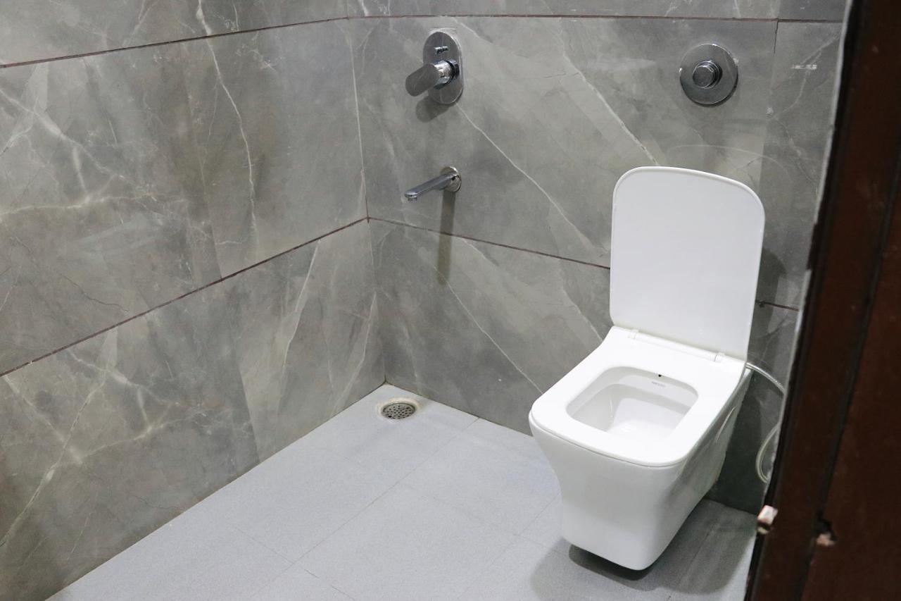 Comforts 500m From Airport Guest house Amritsar