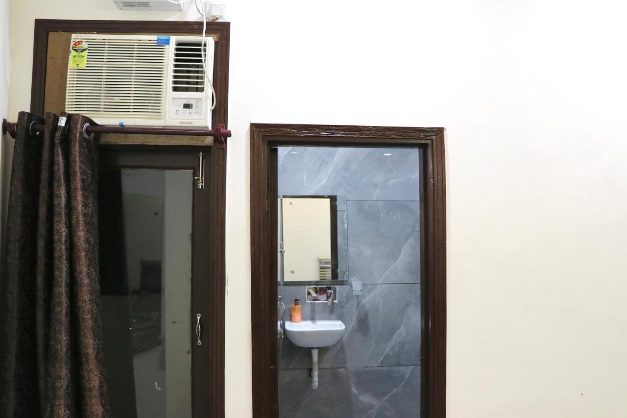 Comforts 500m From Airport Guest house Amritsar
