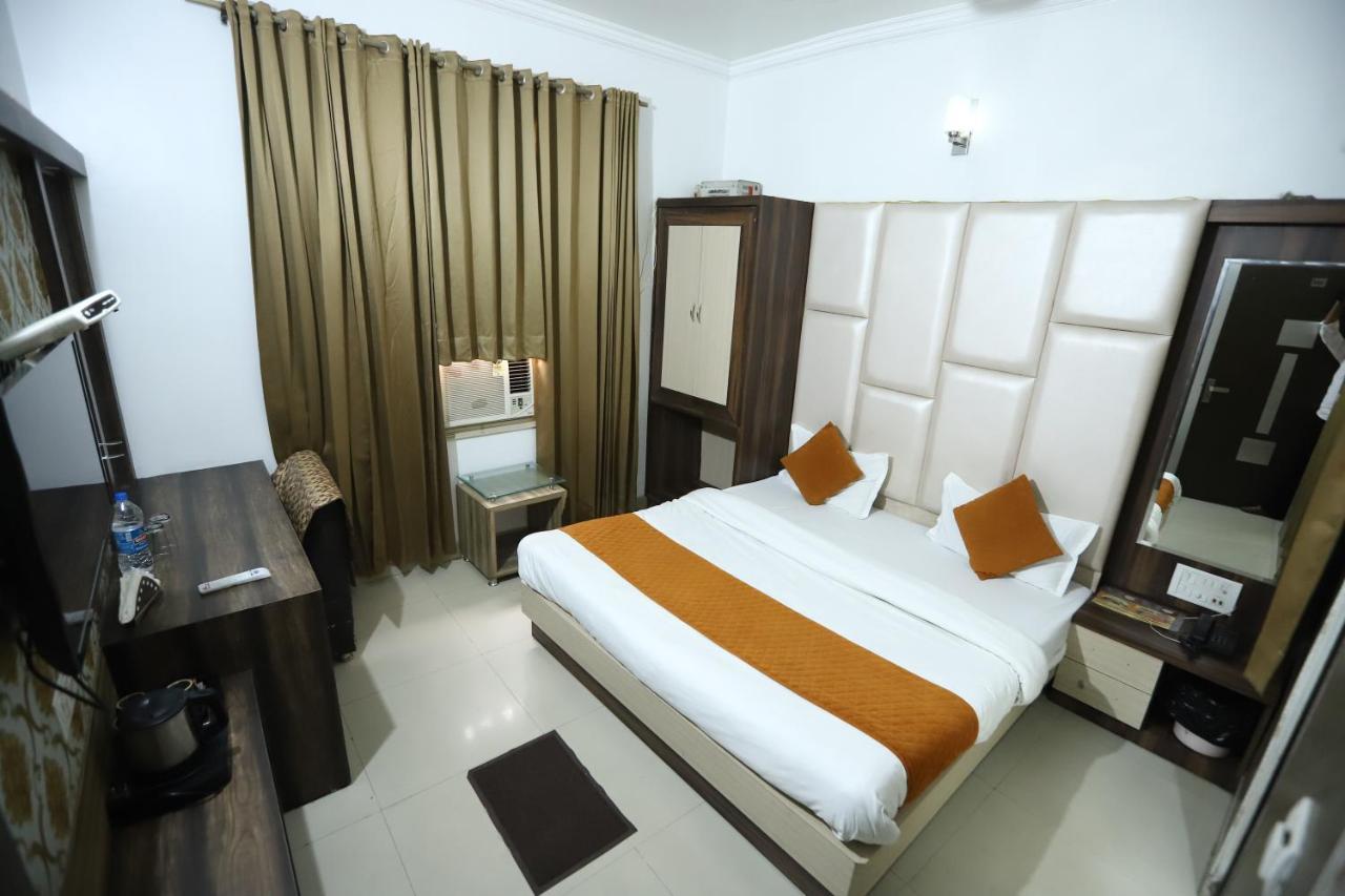 Malhotra 50 Meter From Golden Temple Hotel Amritsar