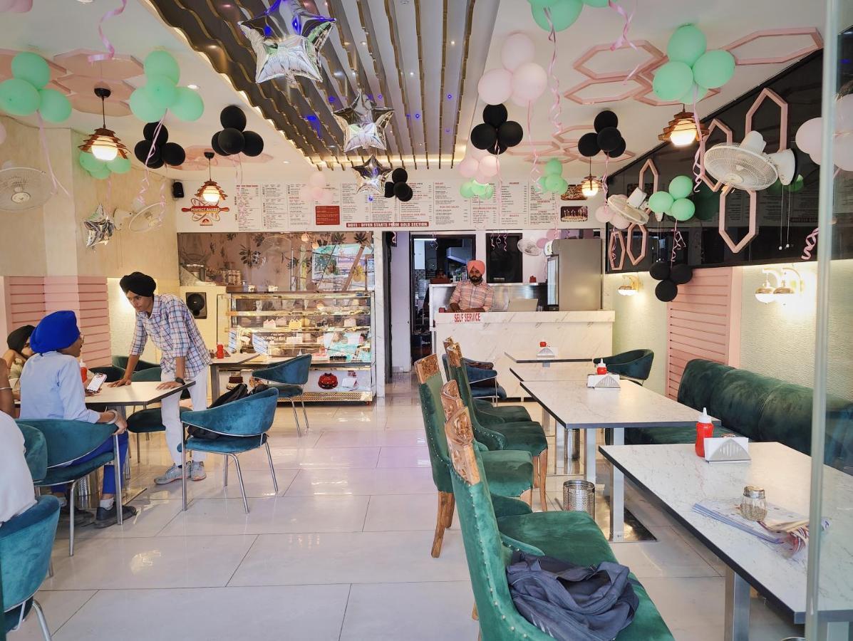 Guest house Sehdev 850 Meter From Golden Temple *