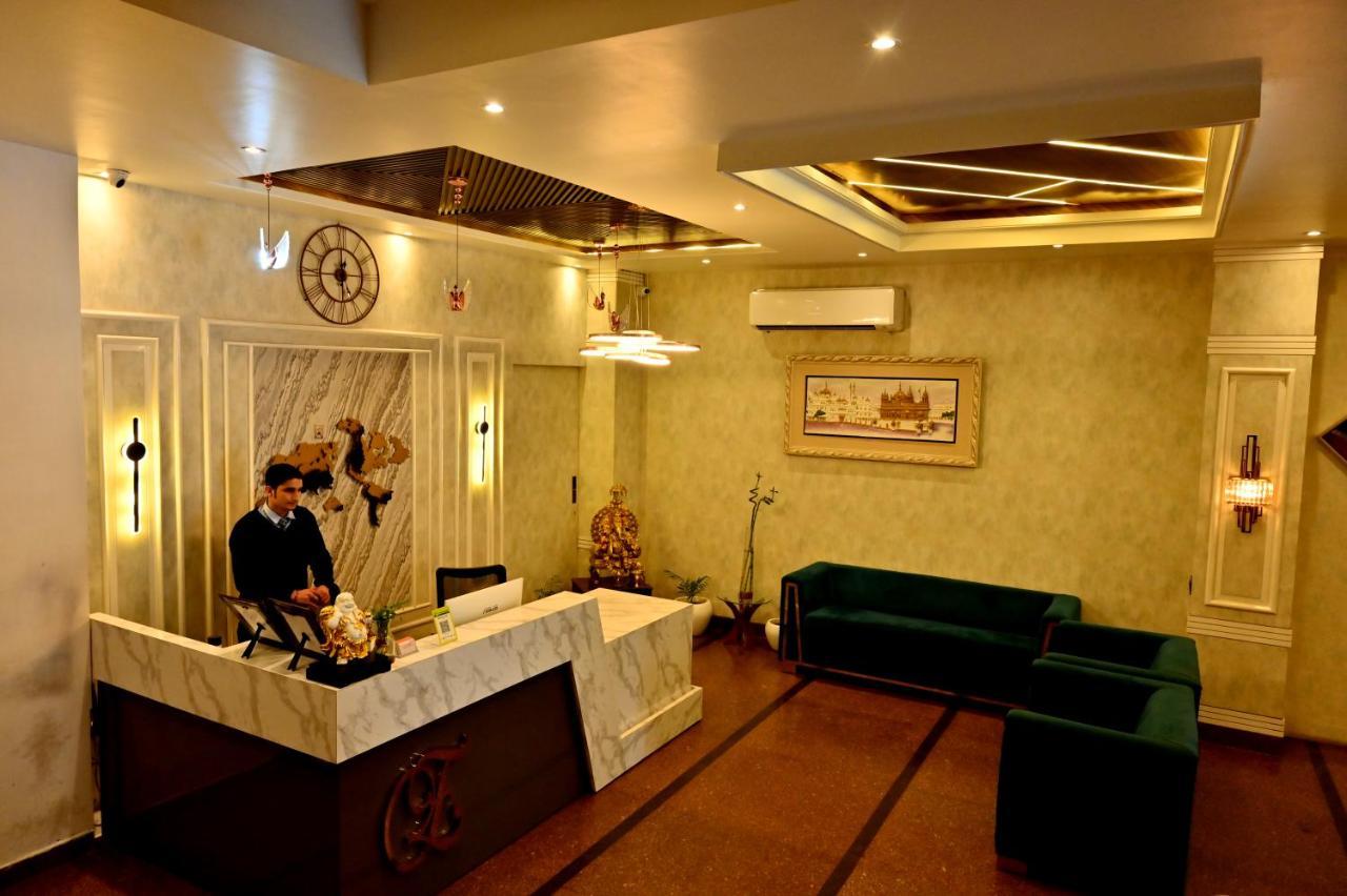 Elite - 5 Mins From Golden Temple Amritsar