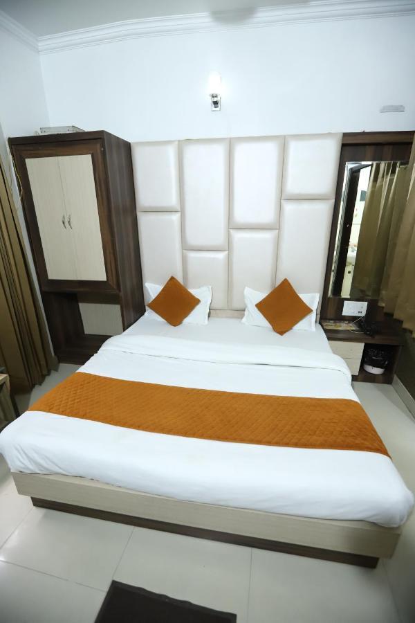 Malhotra 50 Meter From Golden Temple Amritsar