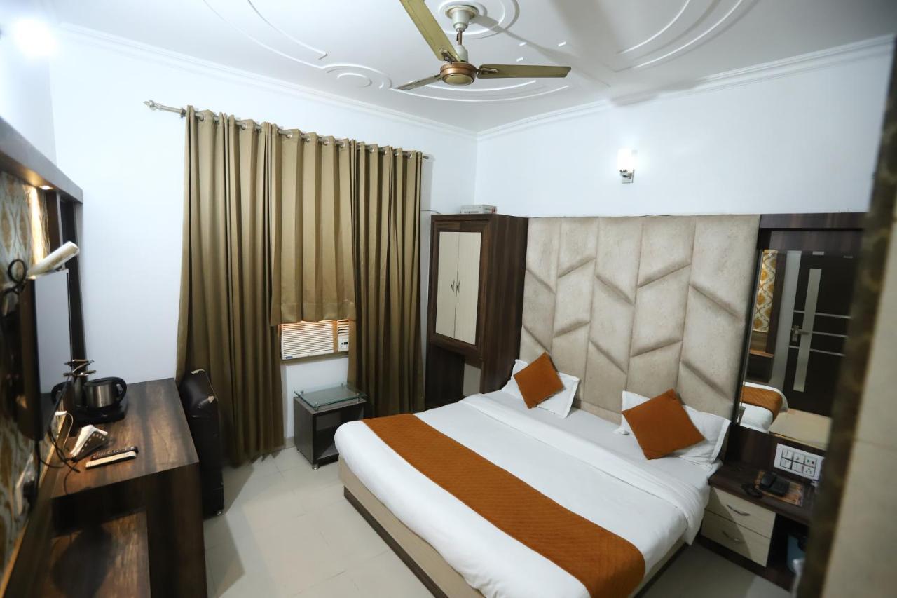 Malhotra 50 Meter From Golden Temple Hotel 3*