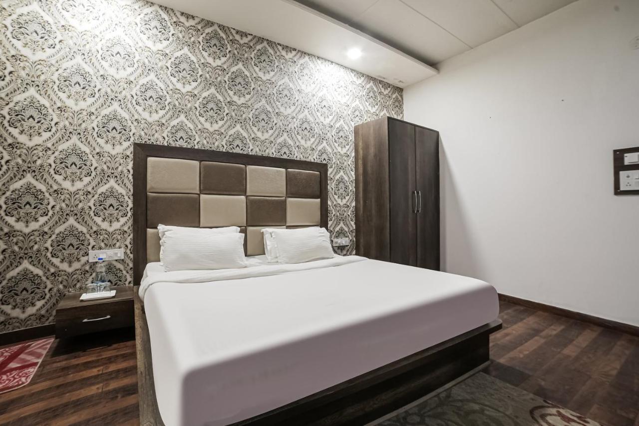 Super Townhouse Hollywood Heights 4* Amritsar