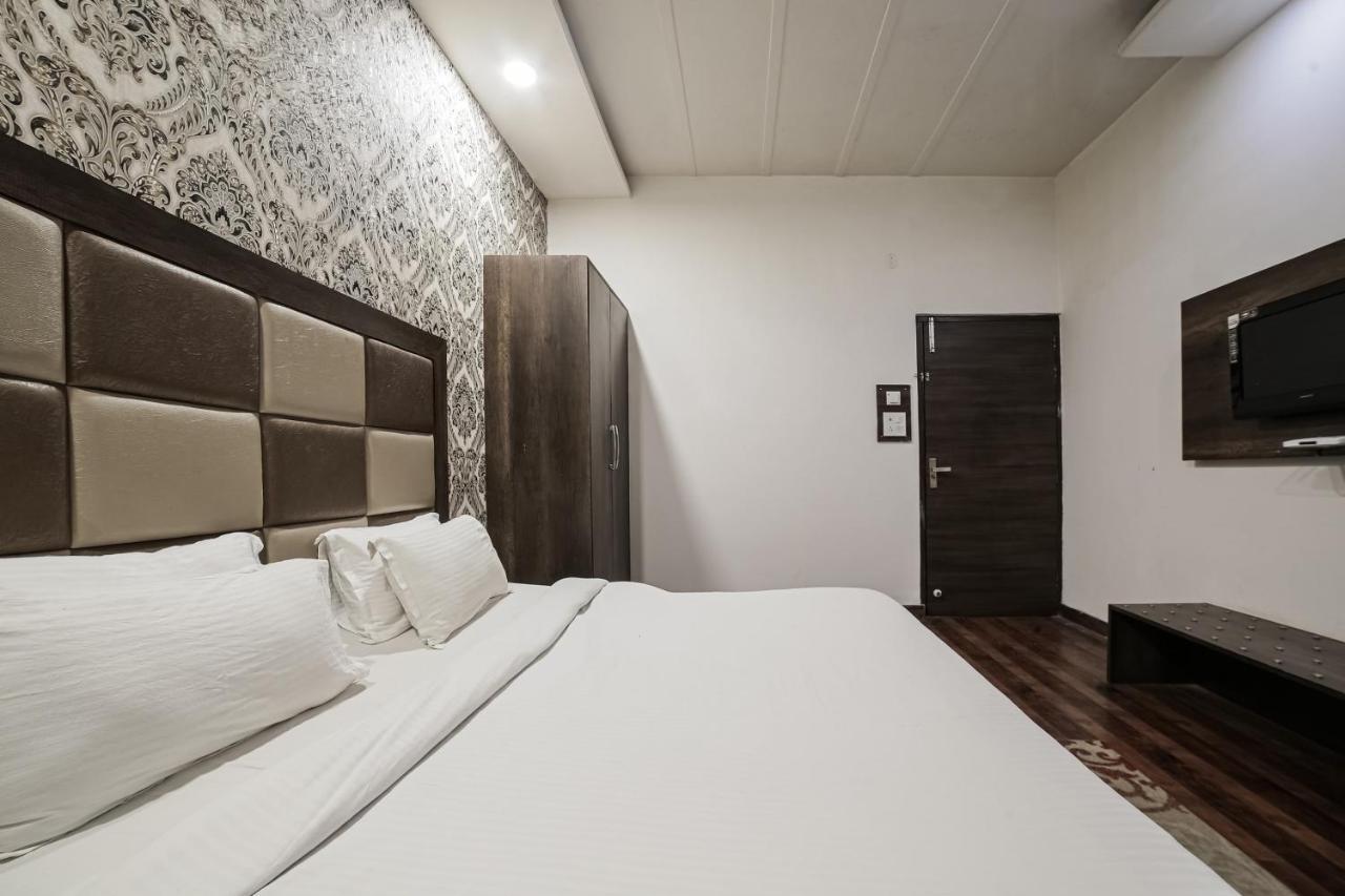 Super Townhouse Hollywood Heights 4* Amritsar