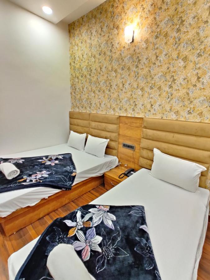4s Niwas - 100 Meters From Golden Temple Hotel