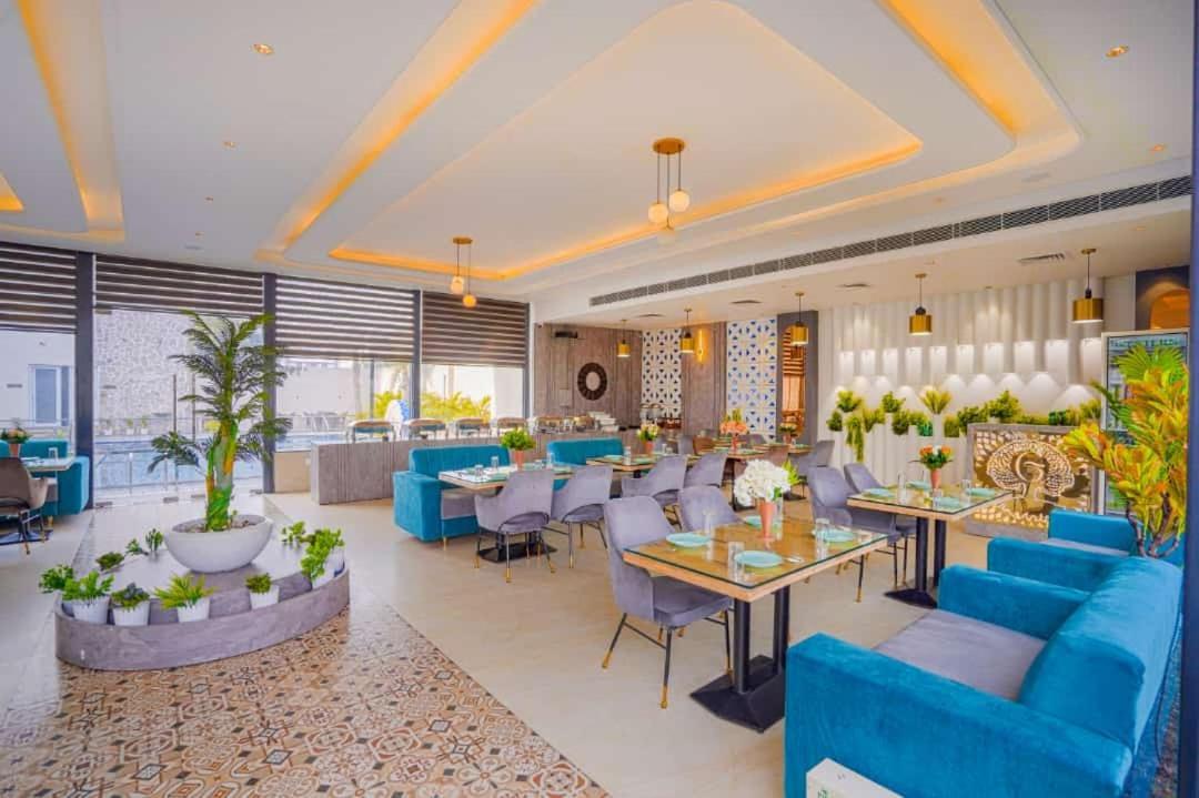 Hotel Greenwood 3*