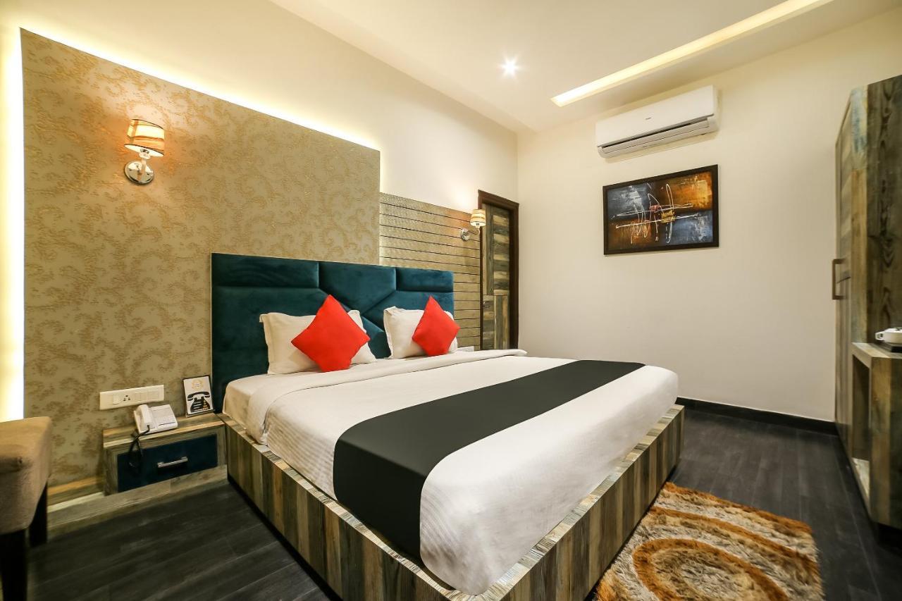 Capital O 38688 Royal Shelaton 3* Amritsar