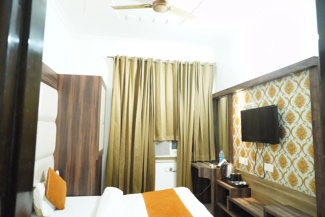 Malhotra 50 Meter From Golden Temple Hotel