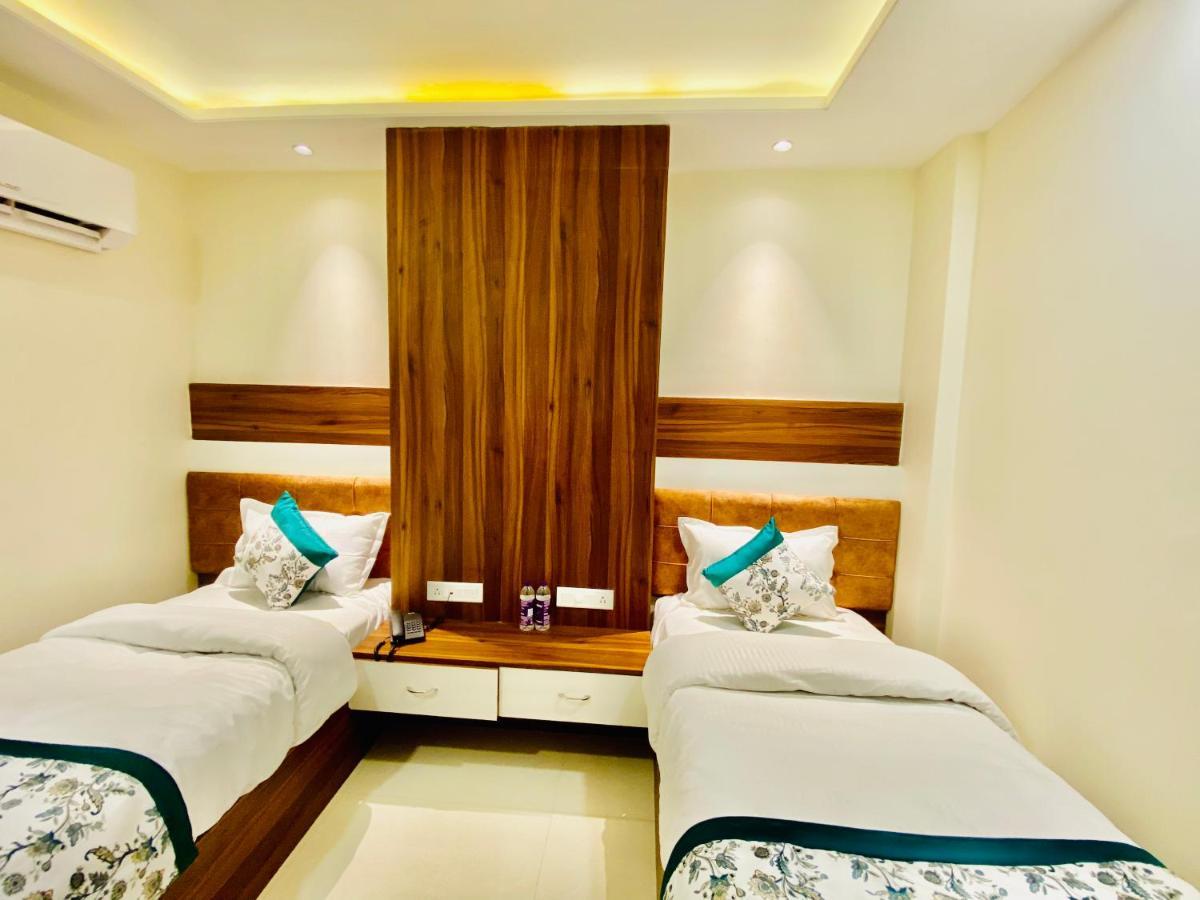 White House By An - Walking Distance From Golden Temple Hotel 4*