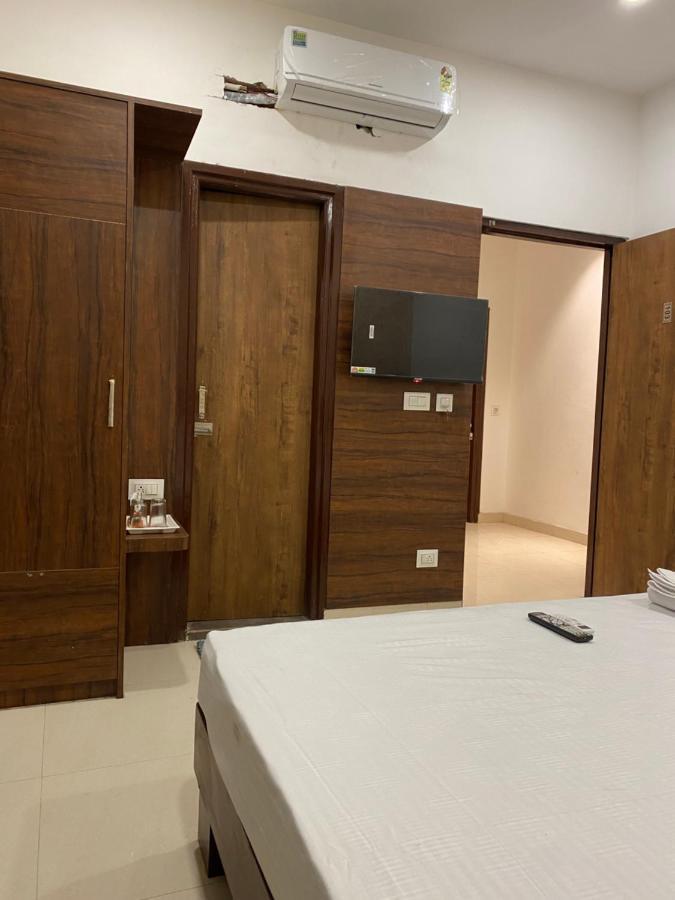 Hotel Jk Residency - 5 Min Walk From Golden Temple 3*