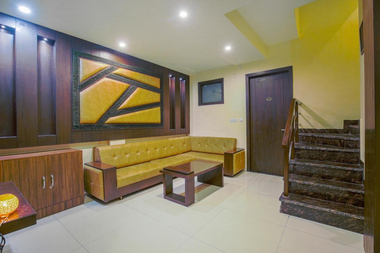 Crown, Hotel Amritsar
