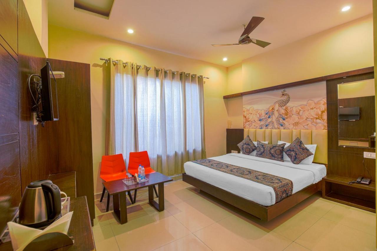Hotel Crown, 3*