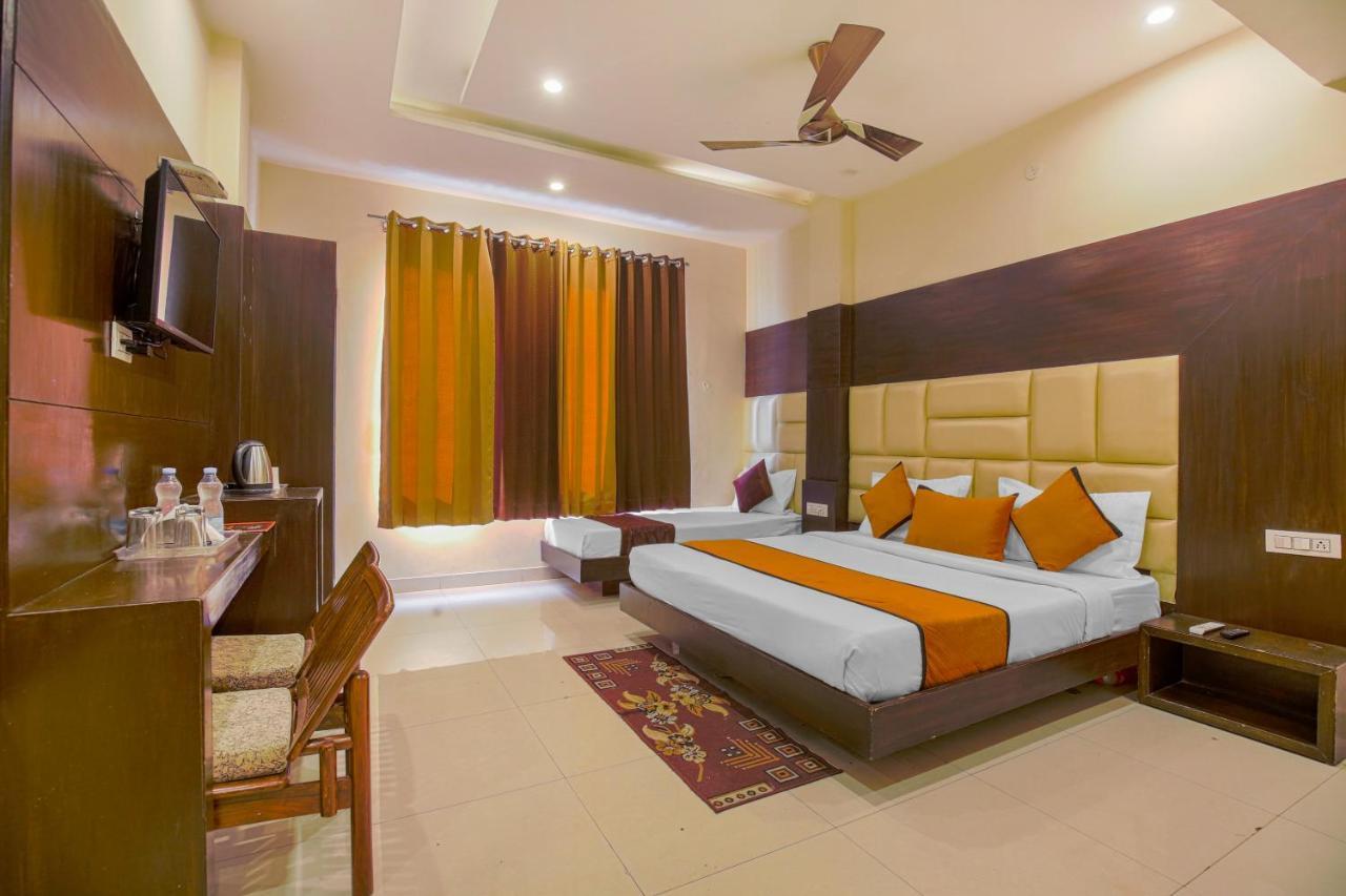 Hotel Crown, Amritsar