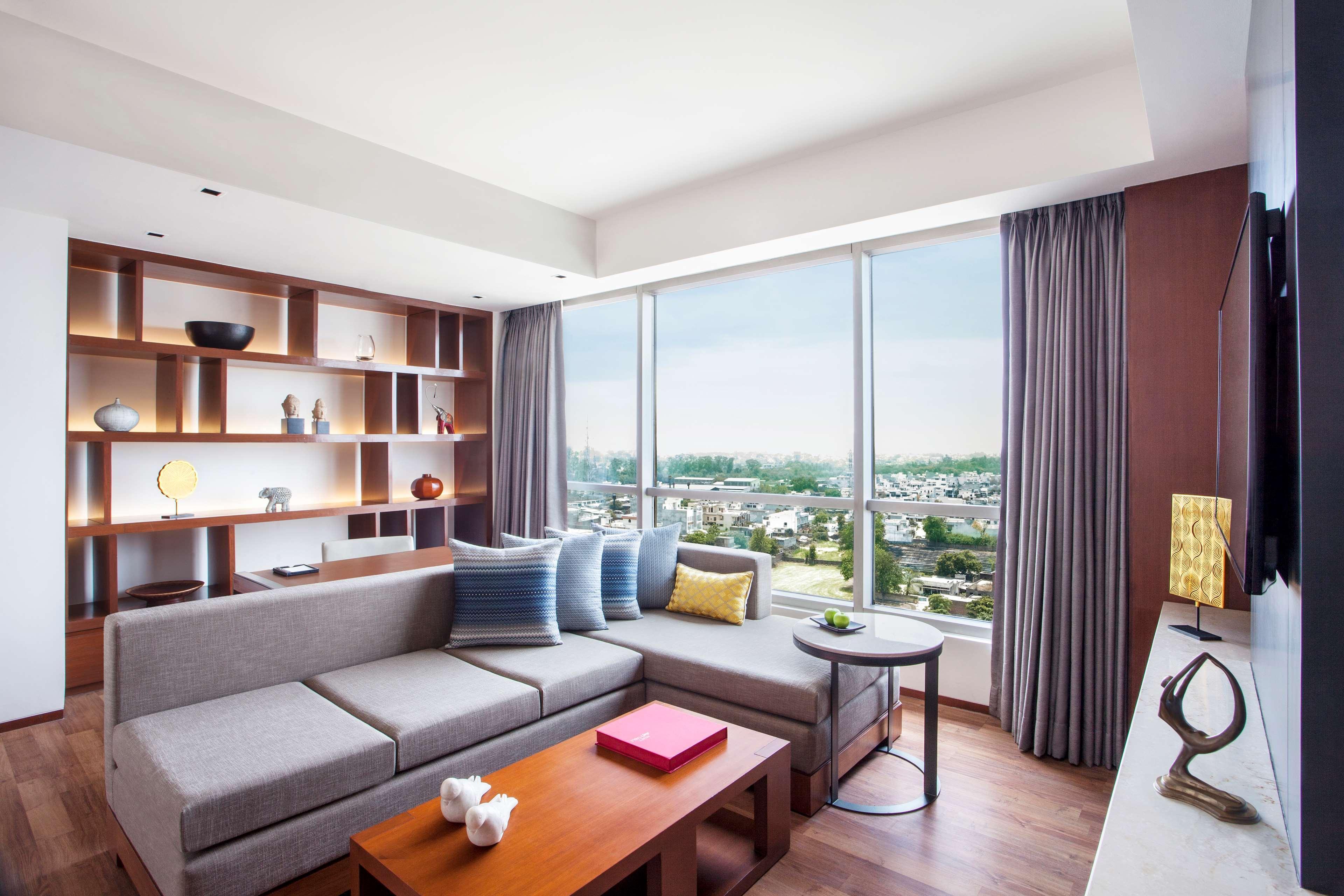 Hyatt Regency &