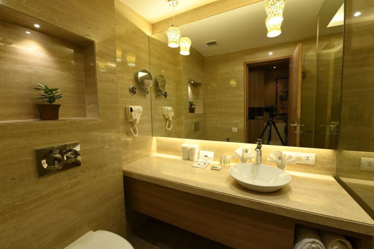 Surestay By Western Amritsar