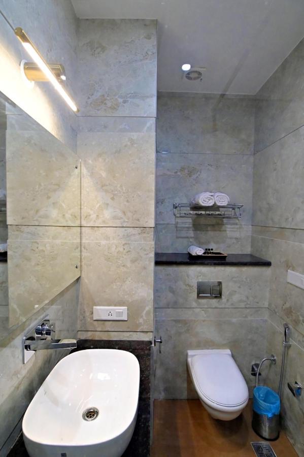Golden Hotel 3*