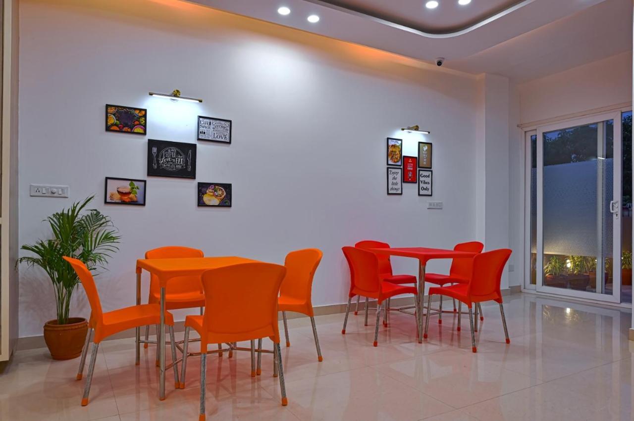 Hotel Golden 3*
