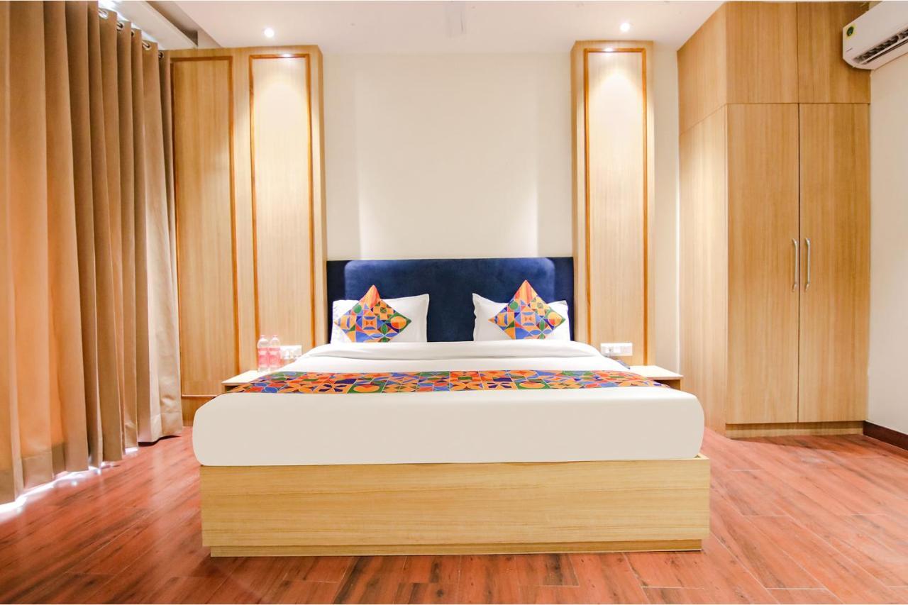 Fabhotel S Grand Hotel