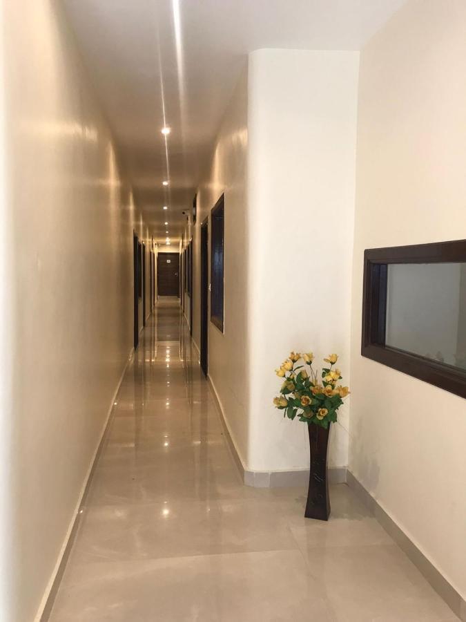 Hotel Hampton - 200 Mt From Golden Temple