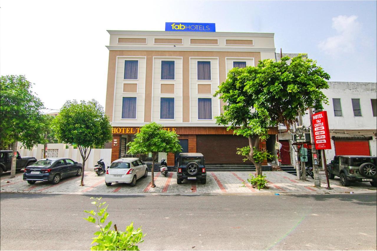 Fabhotel Prime Taj Castle Hotel 3*