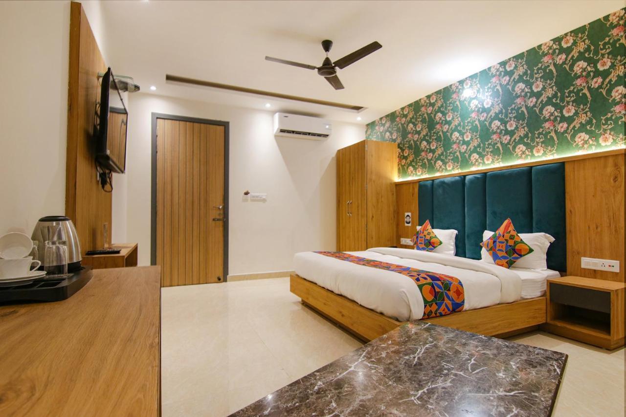 Hotel Fabhotel Prime Taj Castle