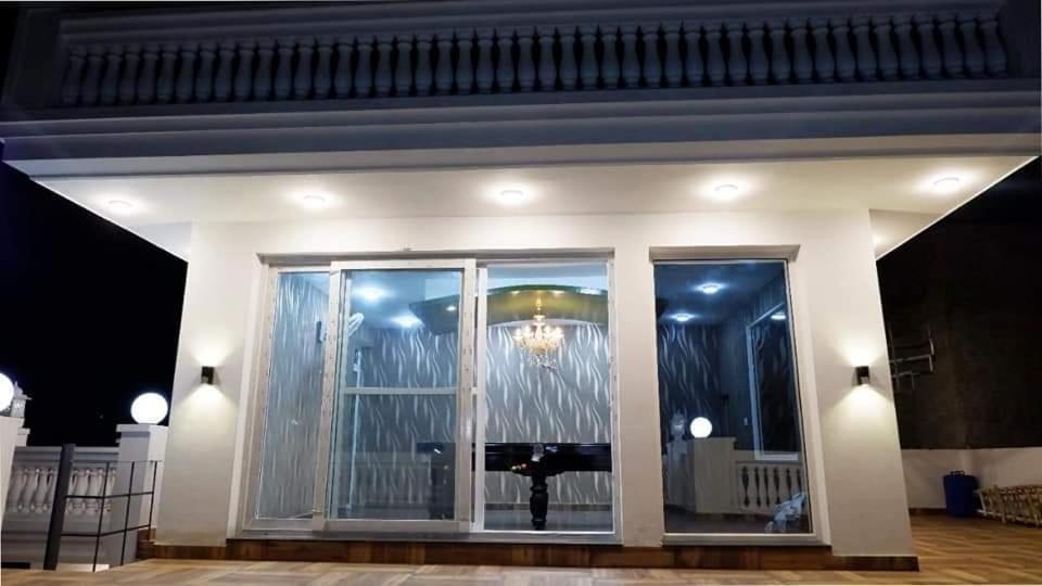 Greystone Villa: Luxurious Retreat With Pool And Entertainment * Amritsar