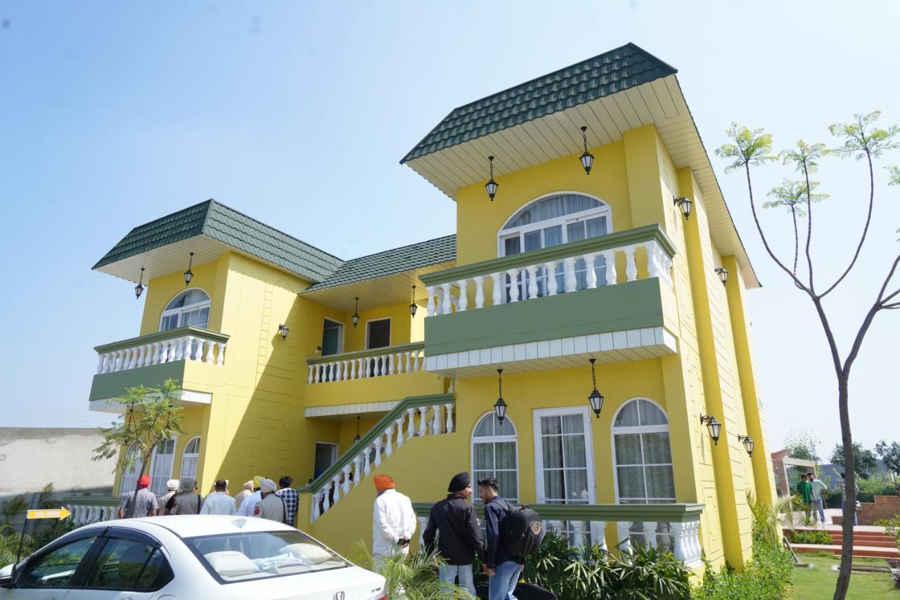 5 States Hotel 4*