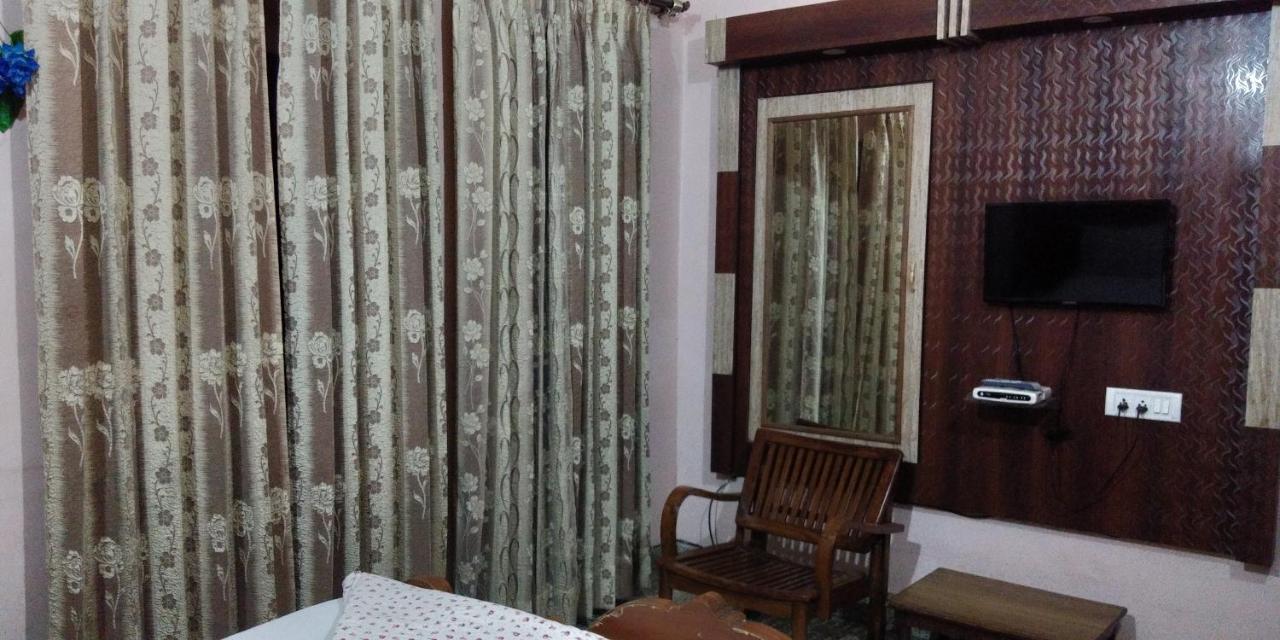 Osahan Paradise Near Golden Temple And Park View Homestay *