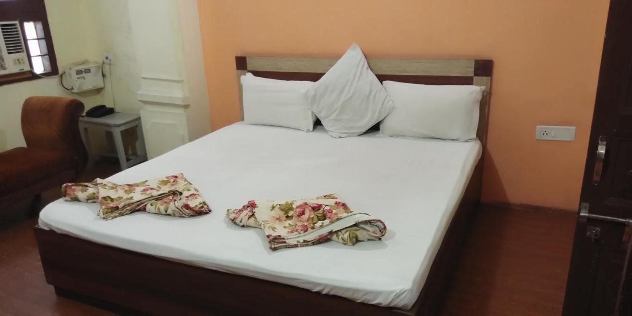 Osahan Paradise Near Golden Temple And Park View *