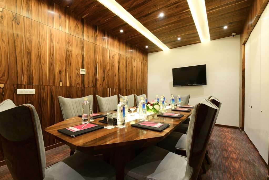 Surestay By Western Model Town Amritsar