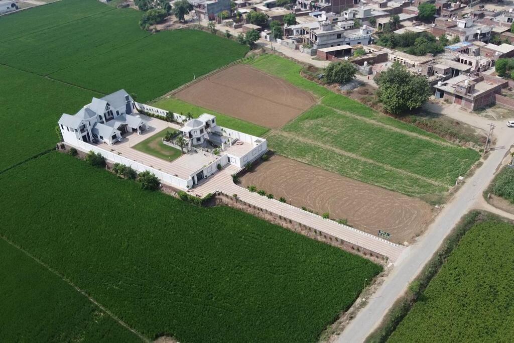 Gill Farm *