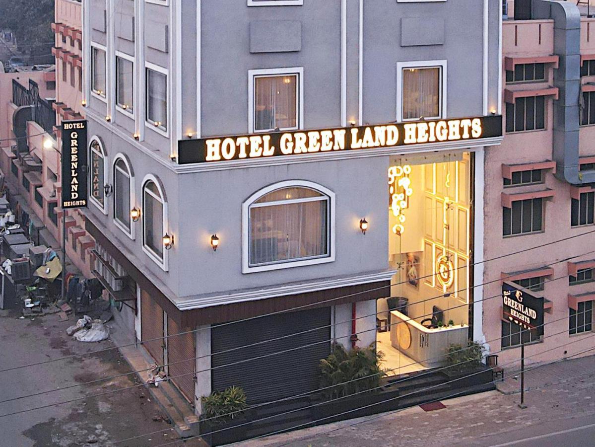 Land Heights 3*