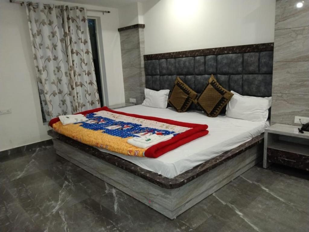 Five Seasons 3* Amritsar