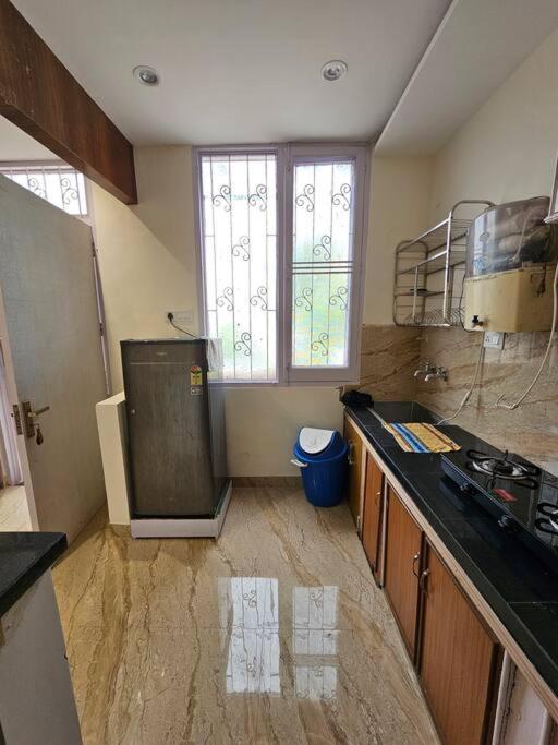 Ankhi's With Parking Apartment *