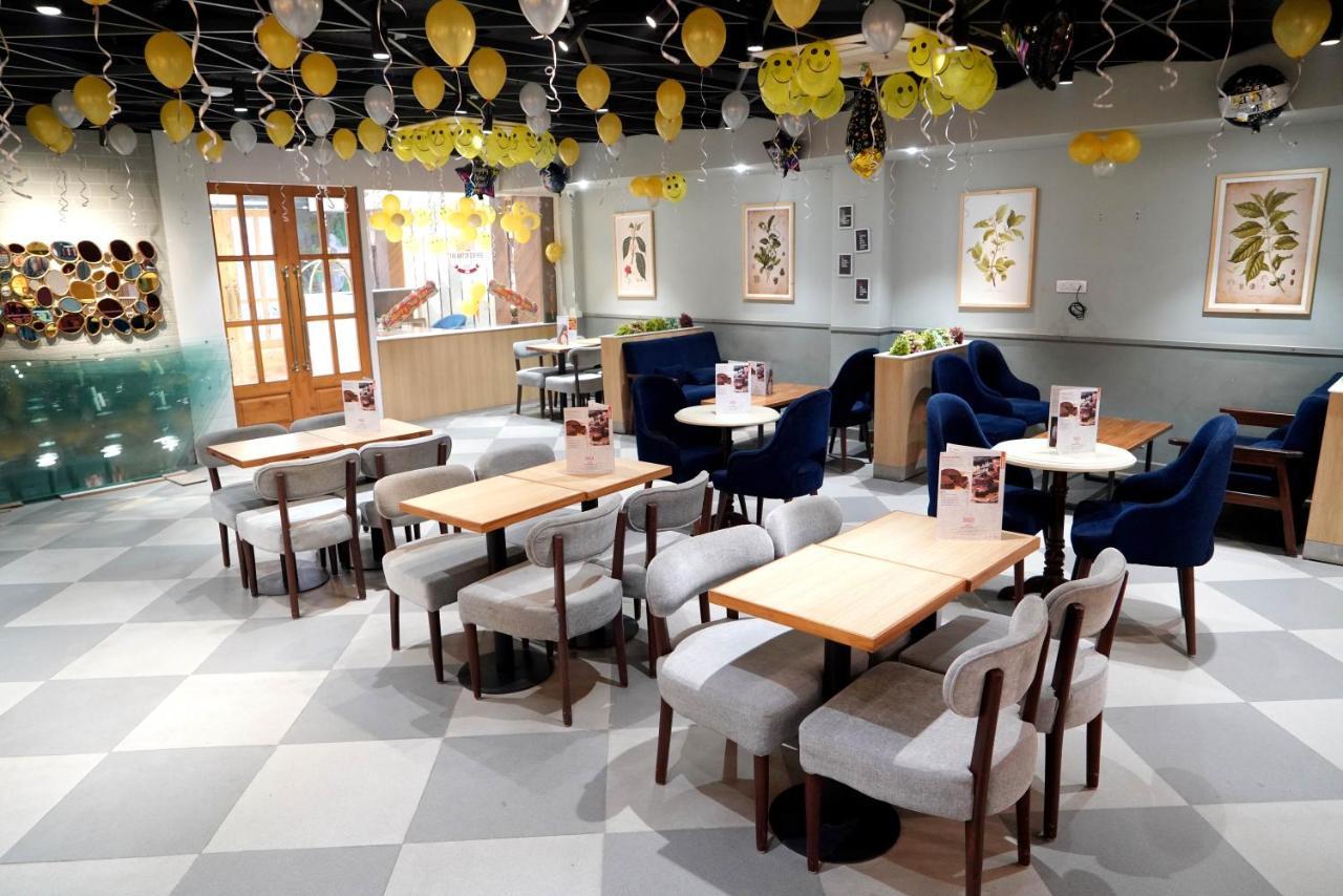 Luxurio - In-house Barista Cafe, Near Golden Temple Hotel Amritsar