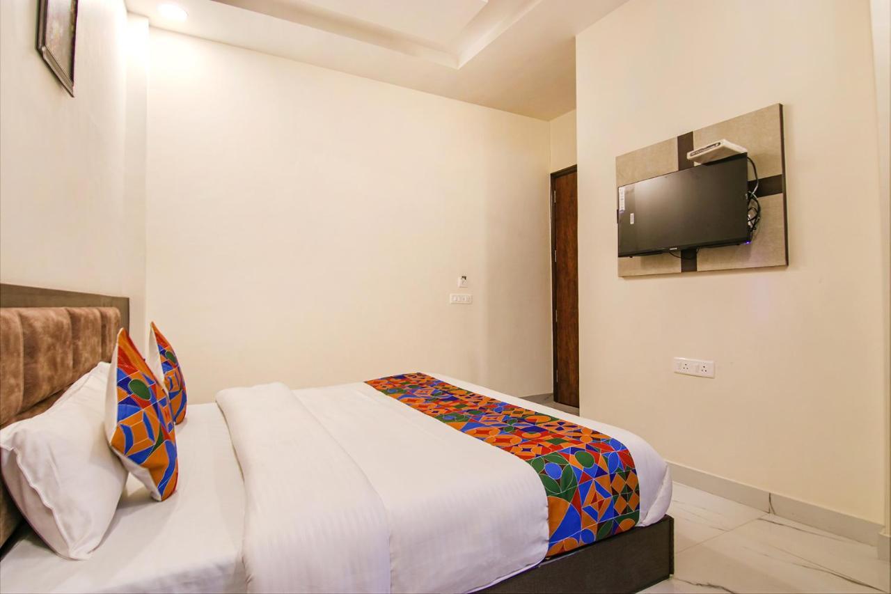 Fabhotel Aryan Grand 3*