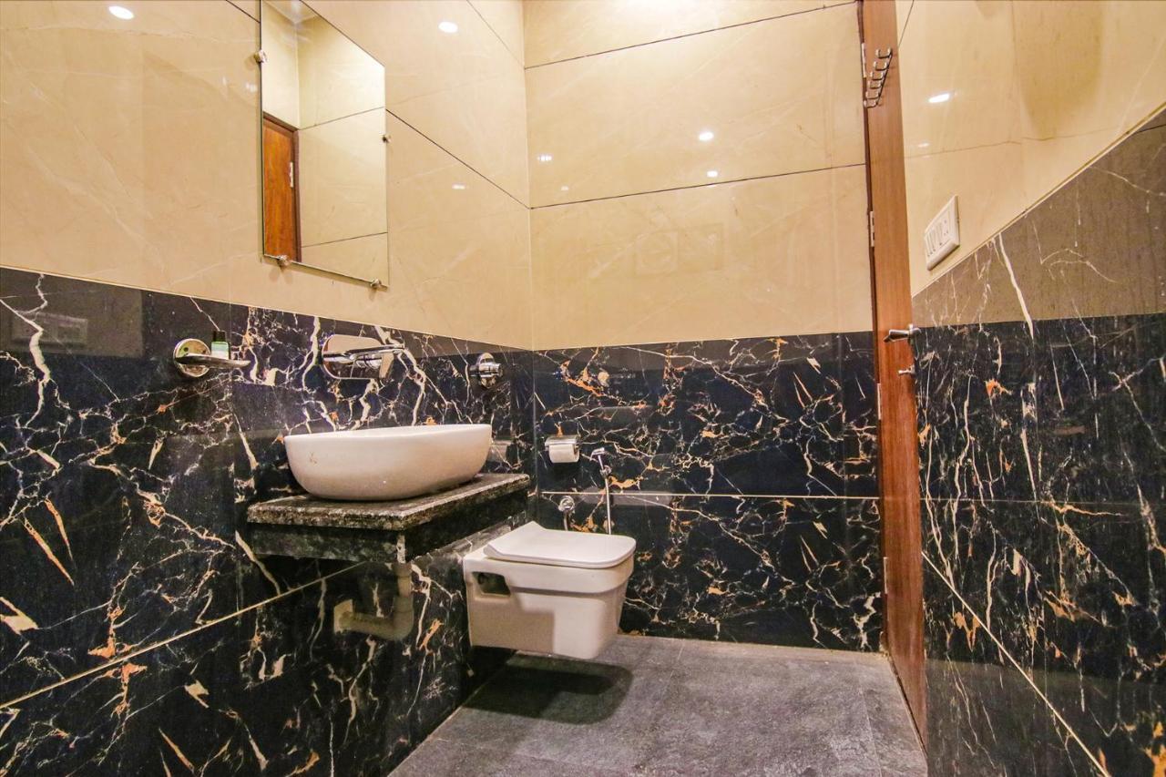 Fabhotel Aryan Grand