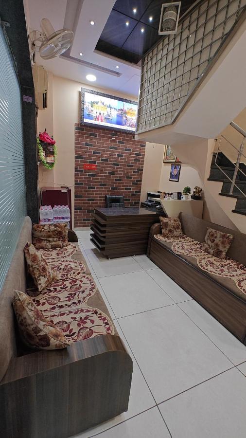 Hotel Kesari Root