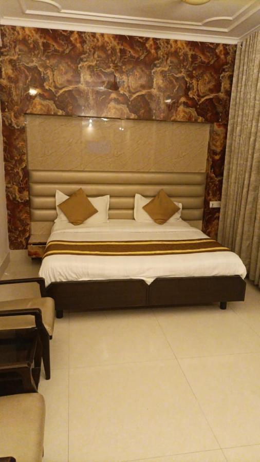Cj International Hotel