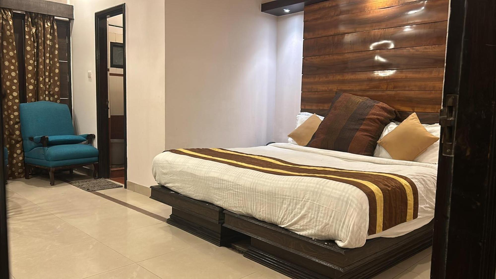 Cj International Hotel Amritsar