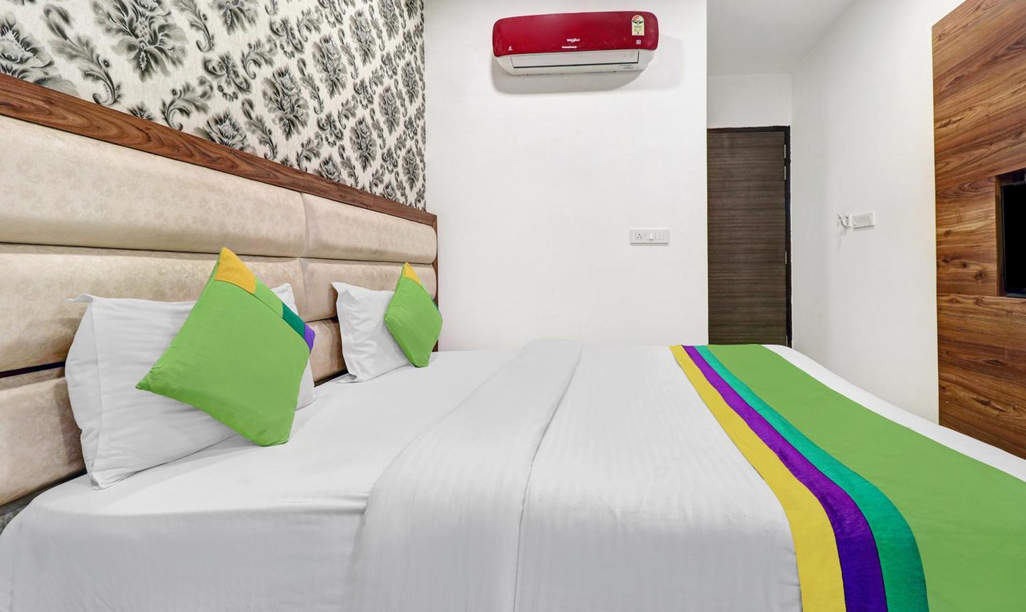 Hotel Itsy Unique - Near Railway Station Amritsar